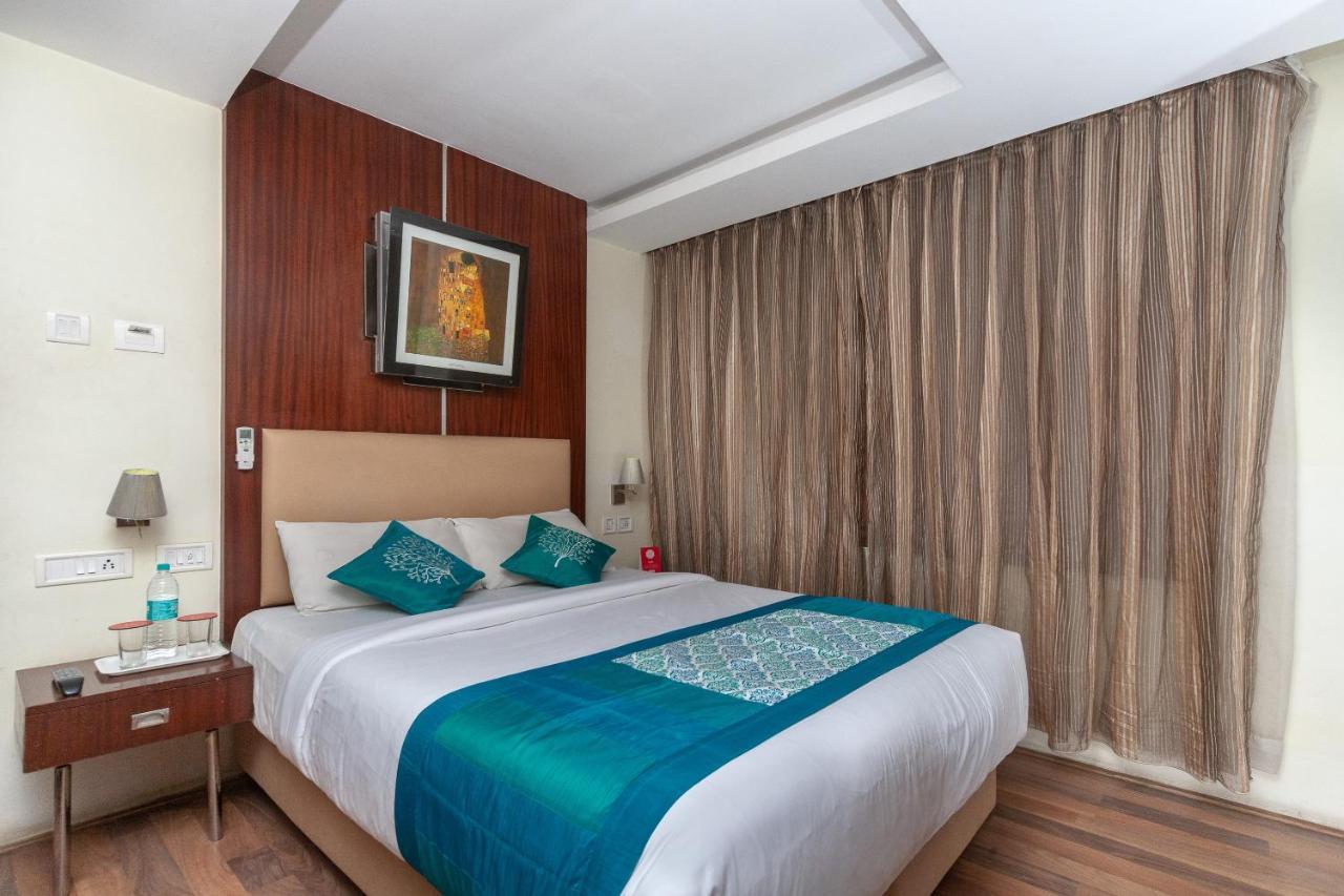 Capital O 1412 Hotel French Quarter Пондичерри Экстерьер фото